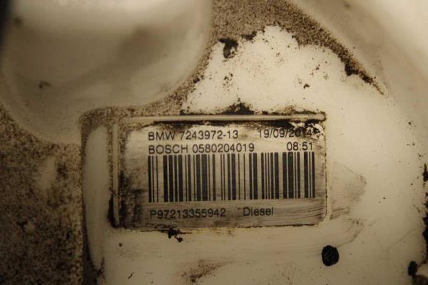 POMPE A CARBURANT BMW SERIE 1 / SERIE 3 ( DIESEL ) - Vue 3